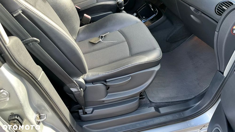 Renault Grand Espace 2.0 dCi 150 FAP Celsium - 6