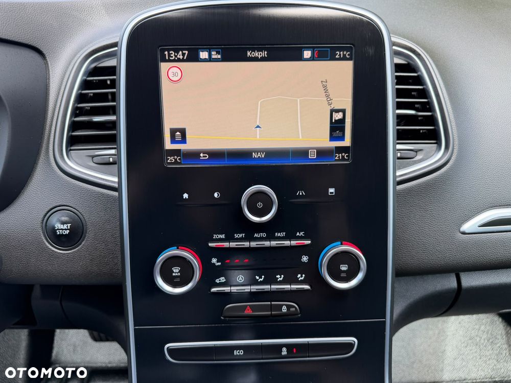 Renault Scenic - 23