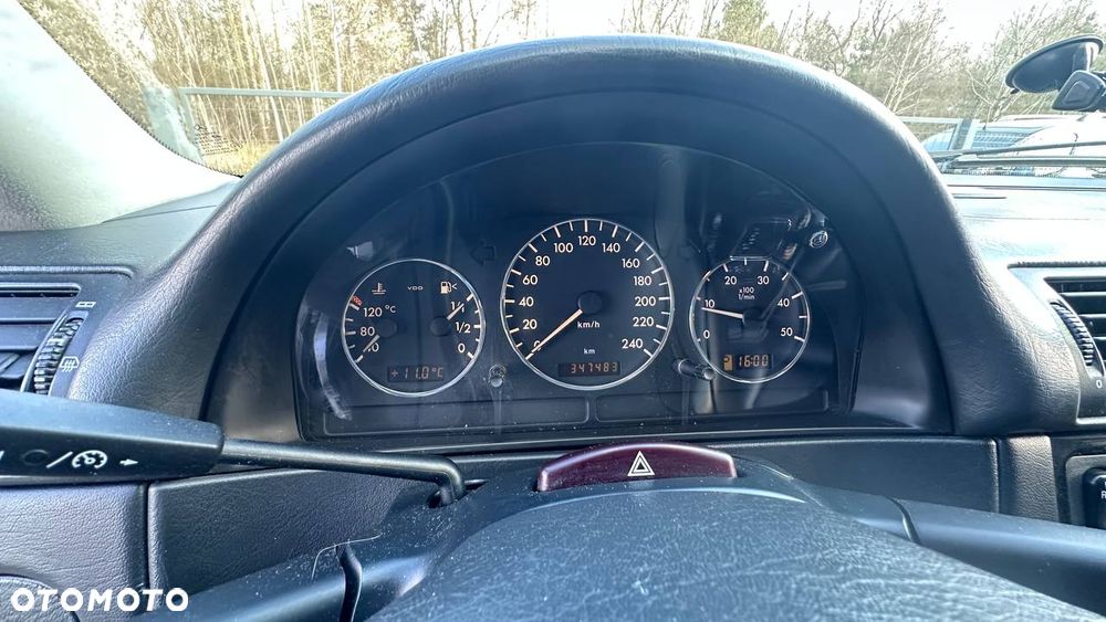 Mercedes-Benz ML - 23
