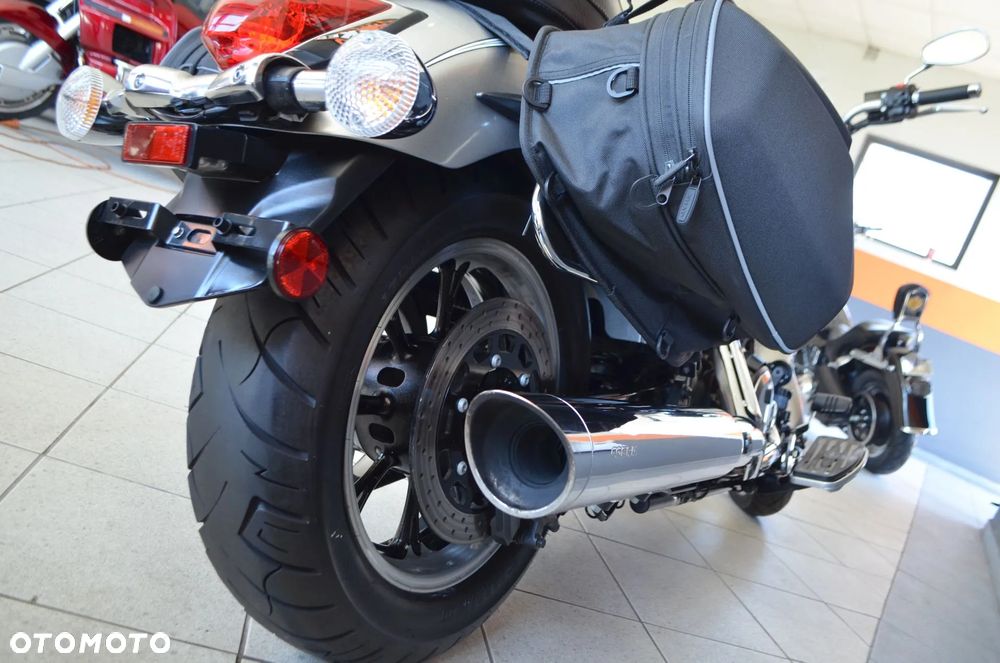 Yamaha XVS - 23