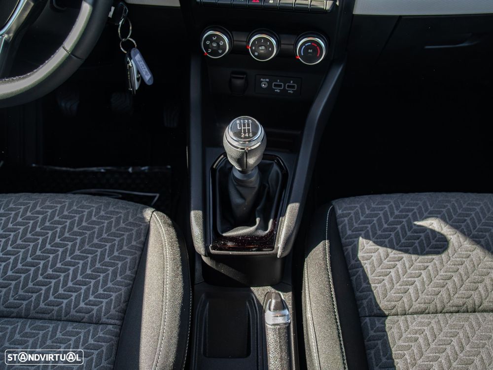 Renault Clio 1.0 TCe Limited Bi-Fuel - 27