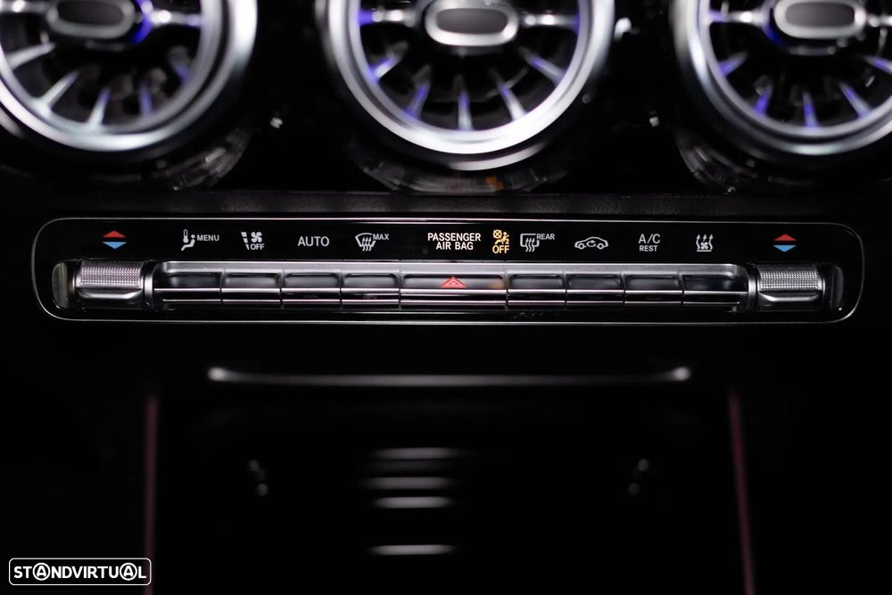 Mercedes-Benz GLA 250 e 8G-DCT Progressive - 36