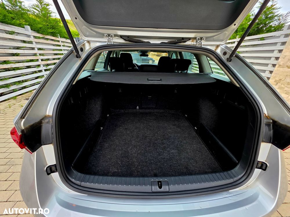 Skoda Octavia 2.0 TDI Premium Edition - 12