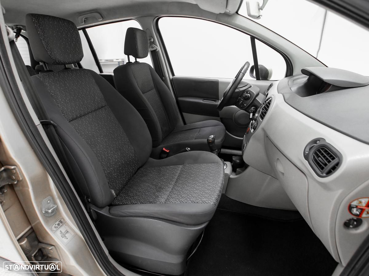 Renault Modus - 12