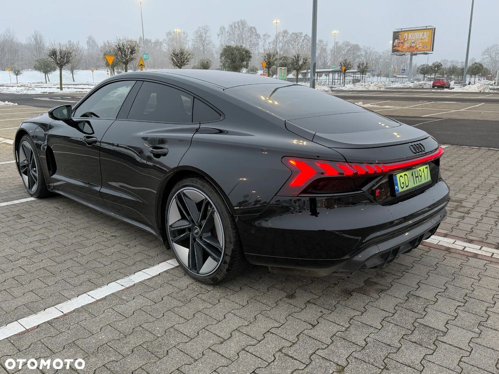 Audi RS e-tron GT - 10