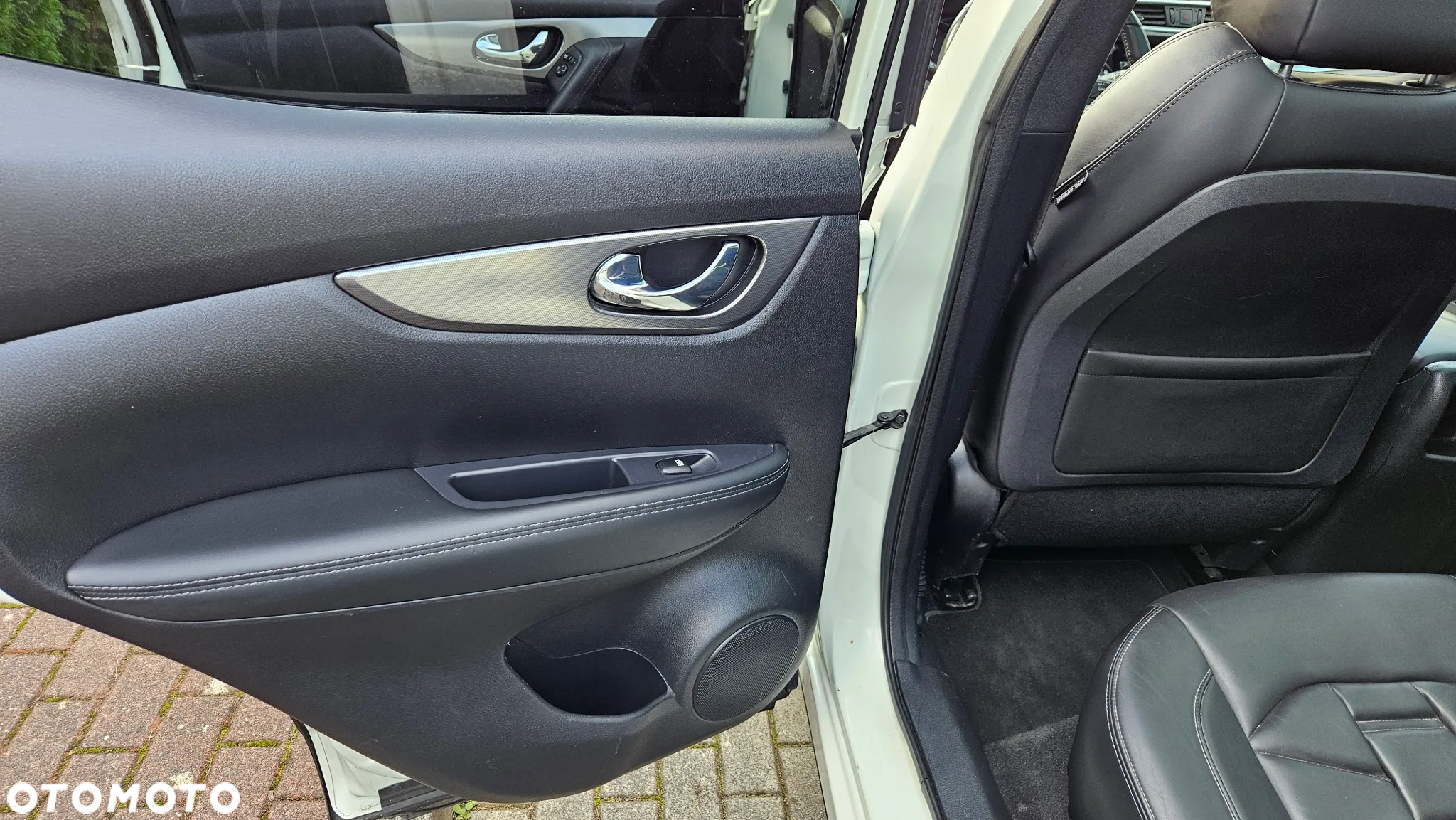 Nissan Qashqai 1.6 dCi ALL-MODE 4x4i TEKNA+ - 31