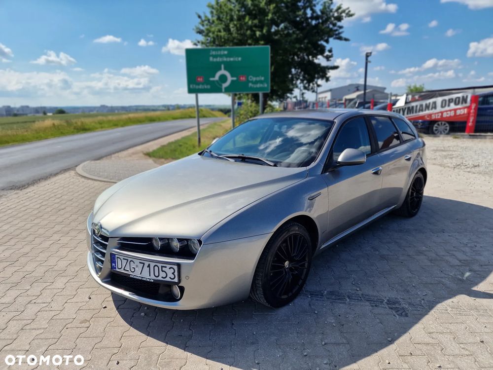 Alfa Romeo 159 2.2 JTS 16V Distinctive - 1