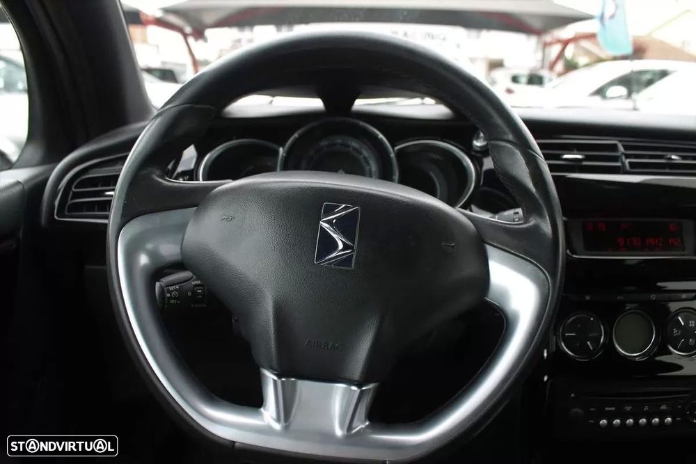 Citroën DS3 1.6 HDi Airdream So Chic - 15
