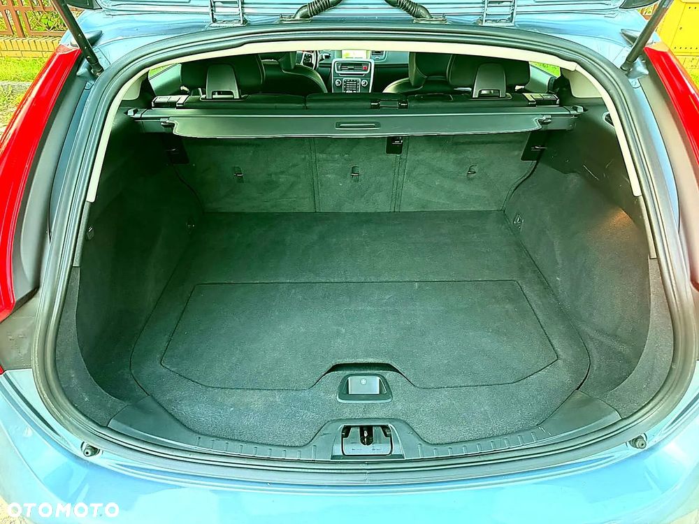 Volvo V60 D3 Momentum - 21