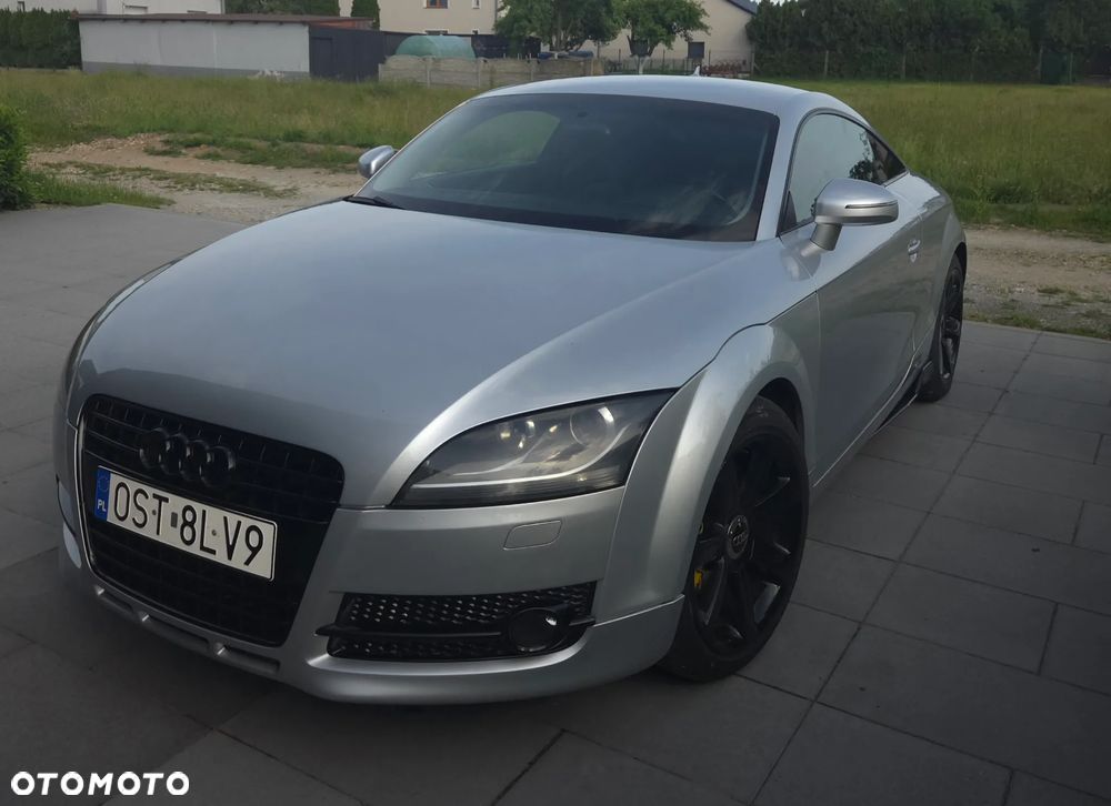 Audi TT Coupé - 1