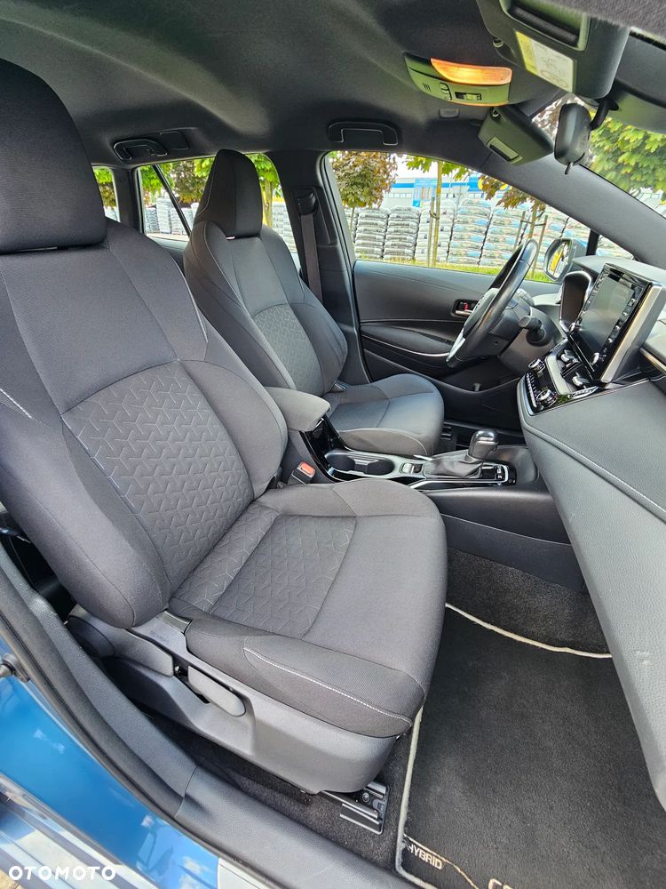 Toyota Corolla 1.8 Hybrid GPF Executive - 16