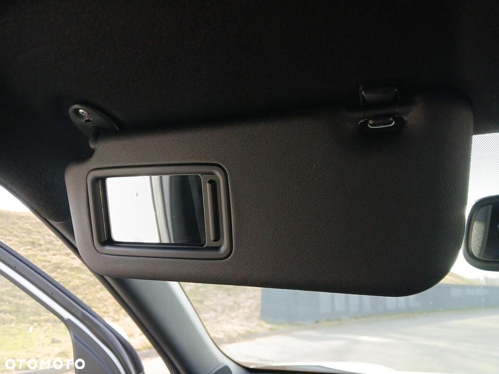 Toyota Yaris Cross 1.5 Comfort - 38