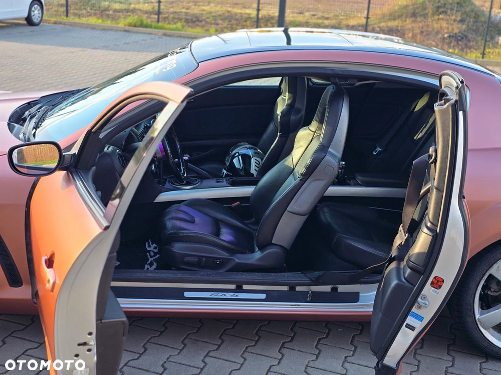 Mazda RX-8 Standard - 11