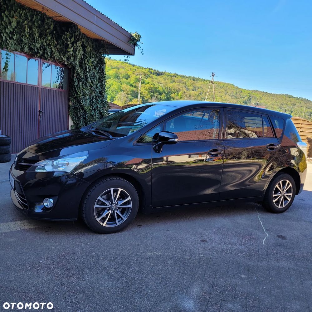 Toyota Verso 1.6 D-4D 5-Sitzer Start/Stop Executive - 3