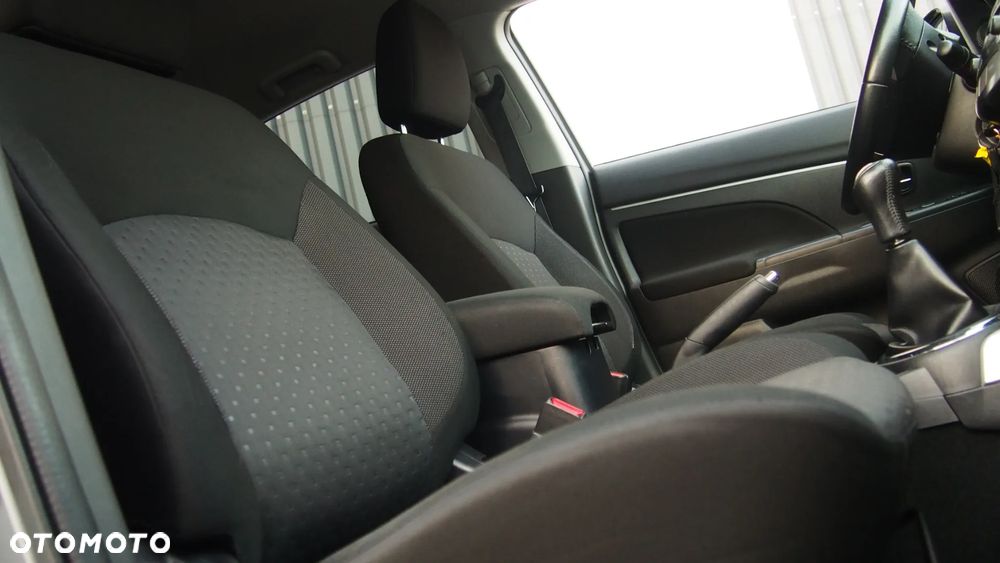 Mitsubishi ASX 1.6 ClearTec 2WD Active+ - 32