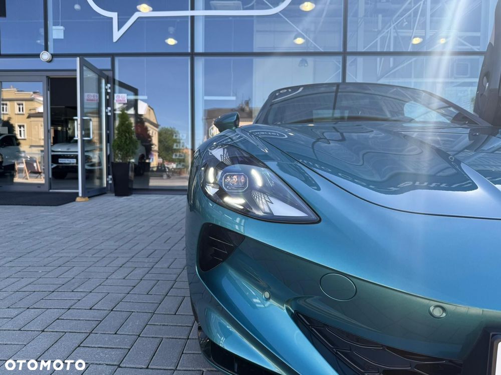 MG Cyberster 77kWh AWD Czarny Dach - 19