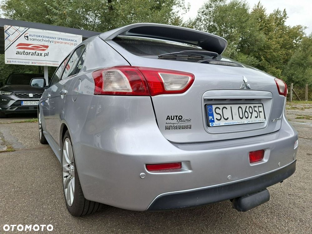 Mitsubishi Lancer - 9