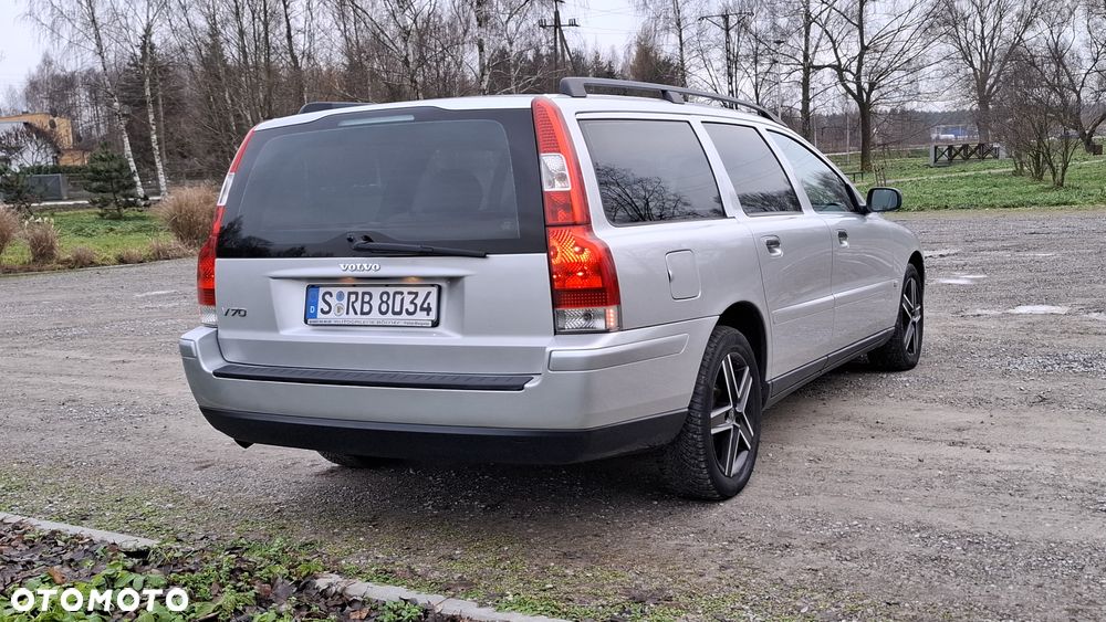 Volvo V70 2.4 Silver Edition - 6