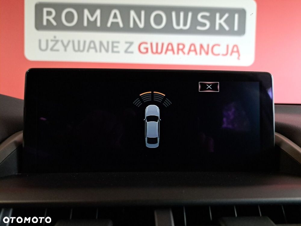 Lexus NX 300h F Impression AWD - 27