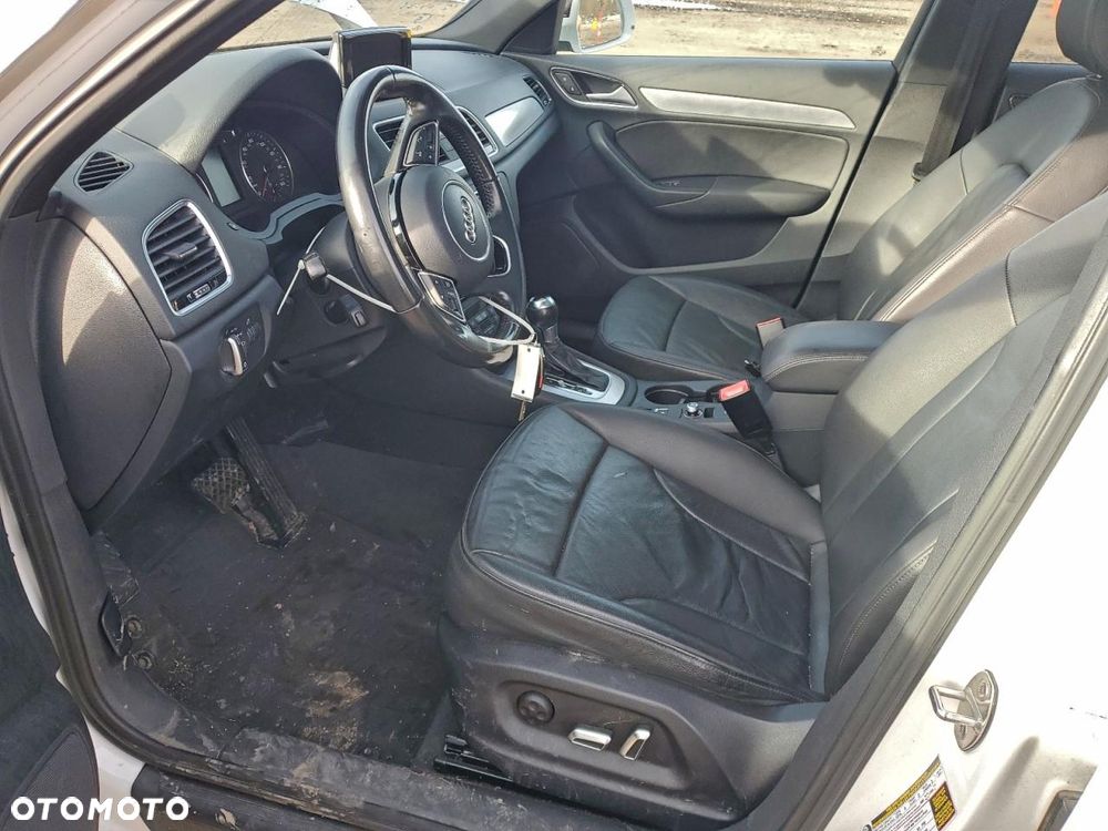 Mercedes-Benz GLA 250 7G-DCT Urban - 7