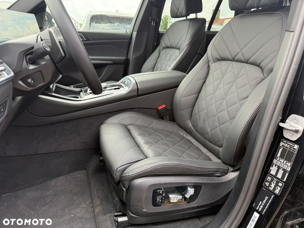 BMW X5 xDrive30d - 29