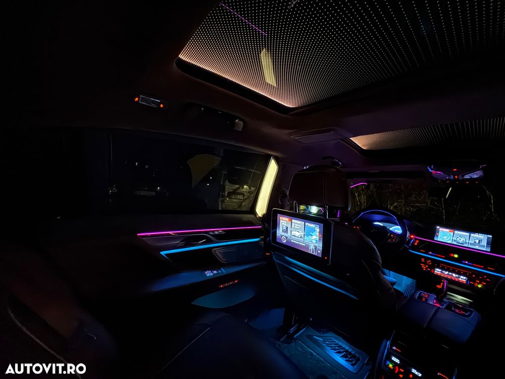 BMW Seria 7 750Li xDrive - 9