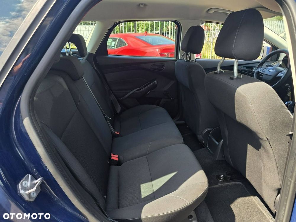 Ford Focus 1.0 EcoBoost Connected - 25