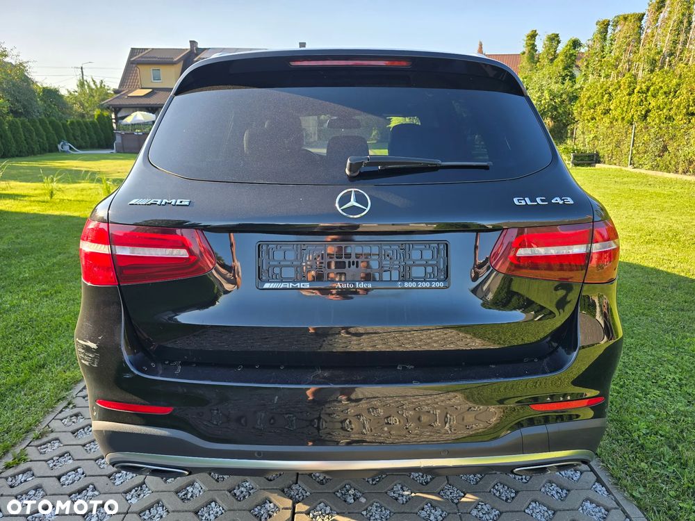 Mercedes-Benz GLC - 5