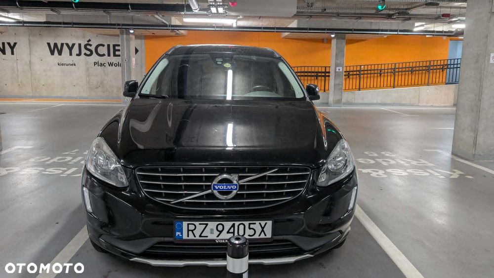 Volvo XC 60 - 8
