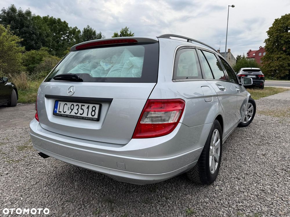 Mercedes-Benz Klasa C 180 BlueEFFICIENCY 7G-TRONIC Elegance - 2