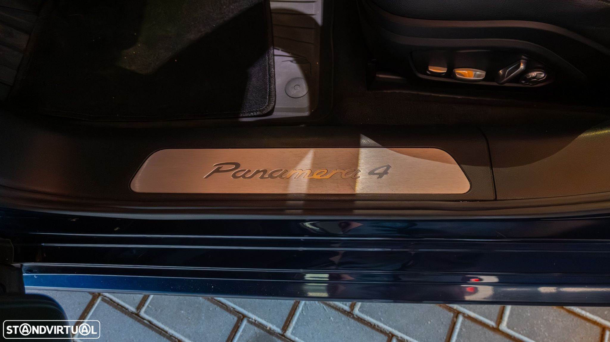 Porsche Panamera 4 Executive - 27