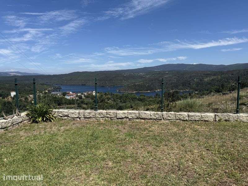Moradia 9 suites vistas barragem do cabril - Grande imagem: 4/12