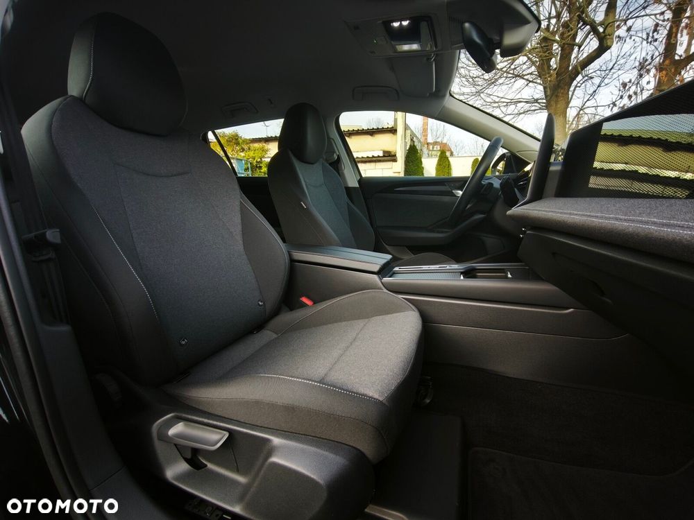 Volkswagen Passat Variant 1.5 TSI EVO Business DSG - 12