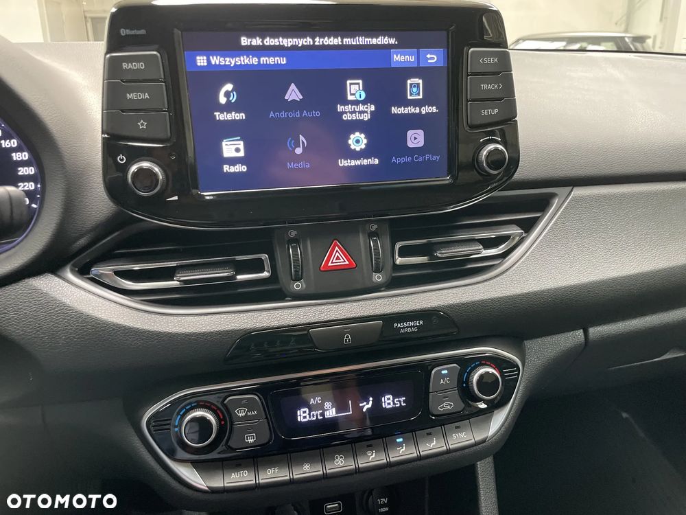 Hyundai i30 1.0 T-GDI Smart DCT - 29