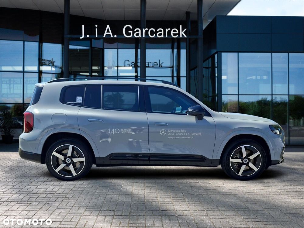 Mercedes-Benz GLB - 7