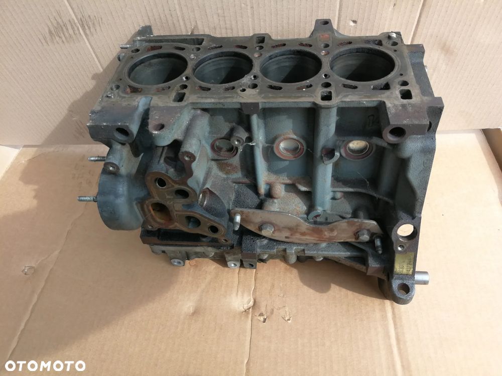 Blok silnika 55229567 A13DTE Astra J Corsa D 1.3 cdti - 2