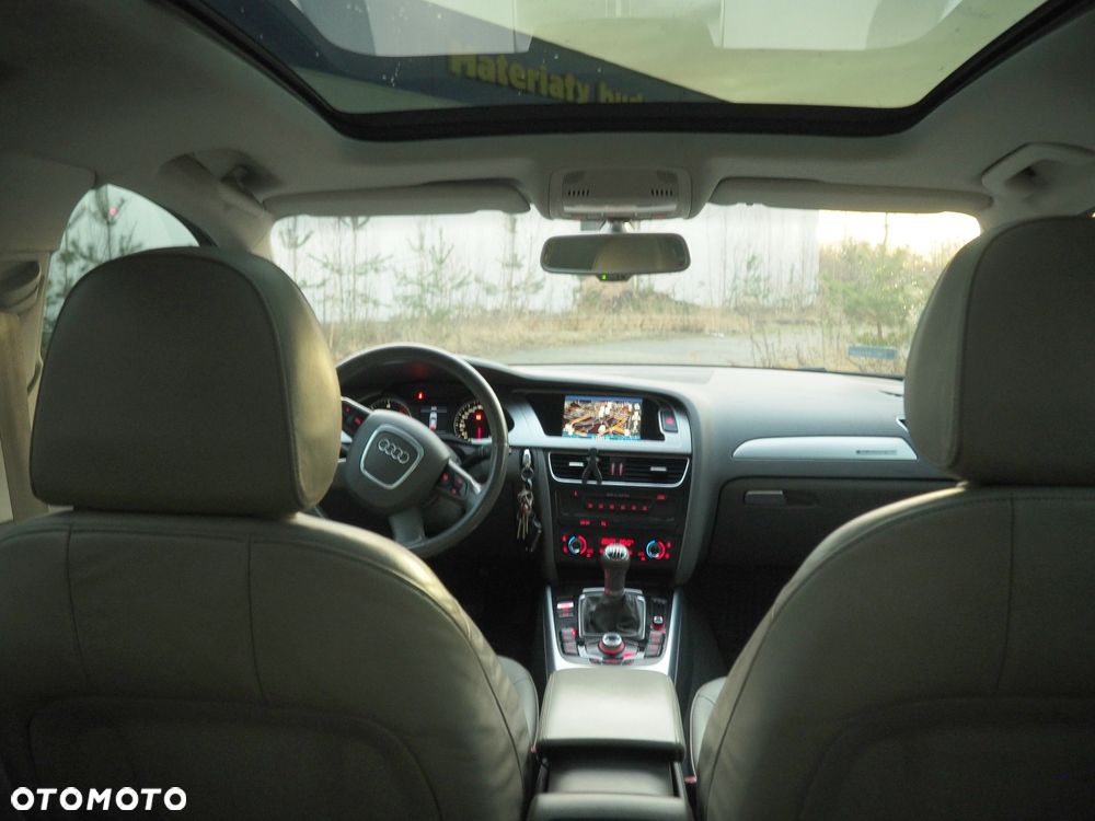 Audi A4 Avant - 8