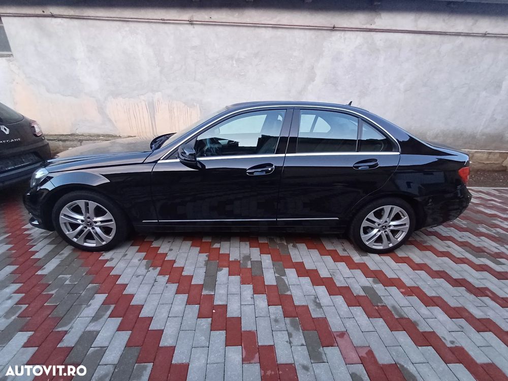 Mercedes-Benz C 180 (BlueEFFICIENCY) Avantgarde - 16