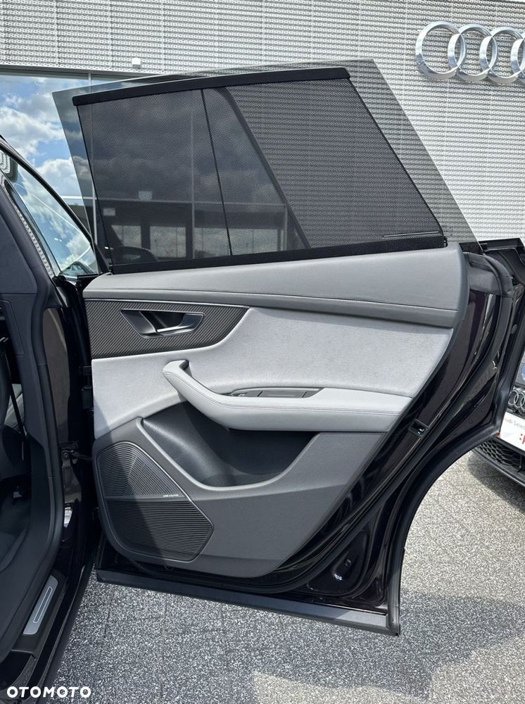 Audi SQ8 - 26