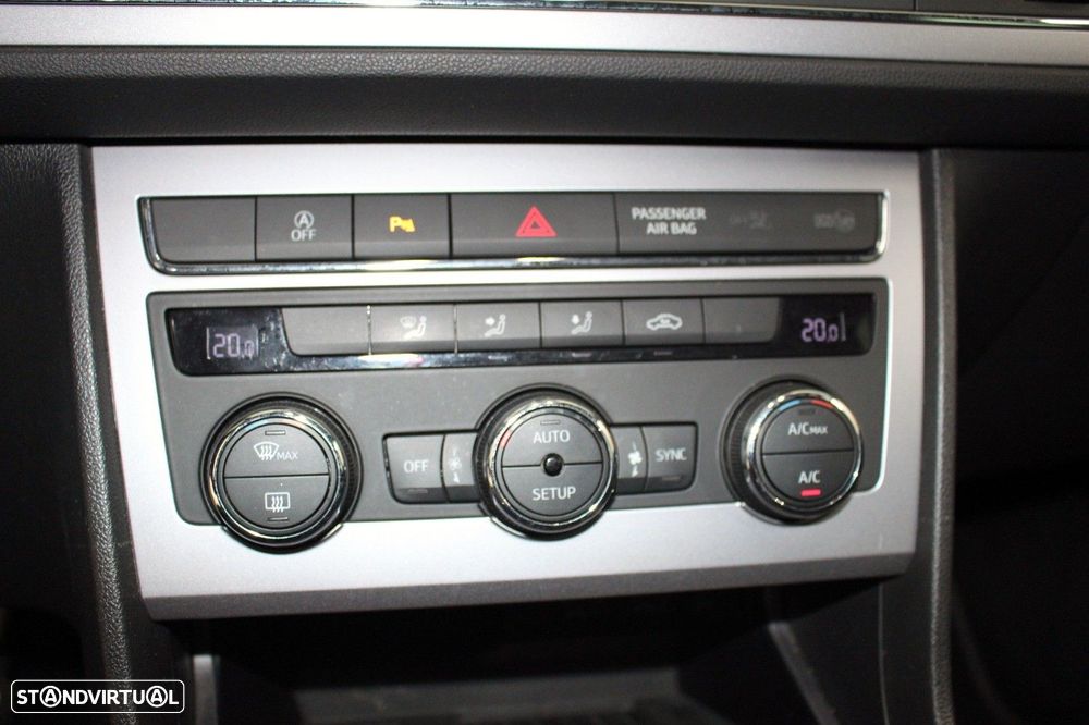 SEAT Leon ST 1.6 TDI Style S/S - 23