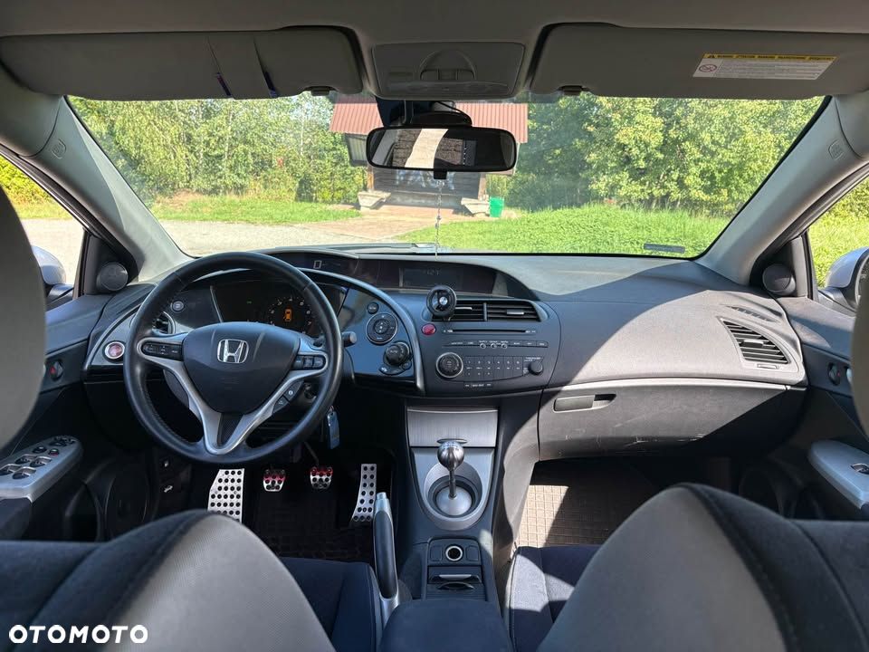 Honda Civic - 9