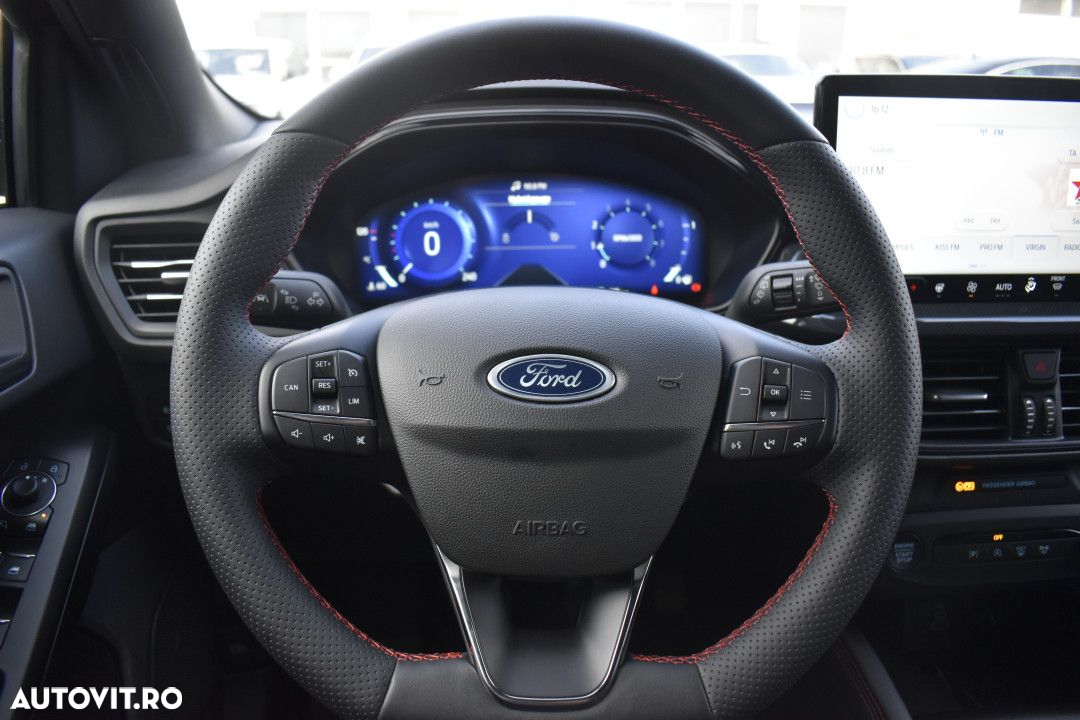 Ford Focus - 15