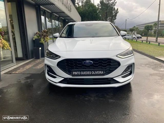 Ford Focus 1.0 EcoBoost MHEV ST-Line - 2