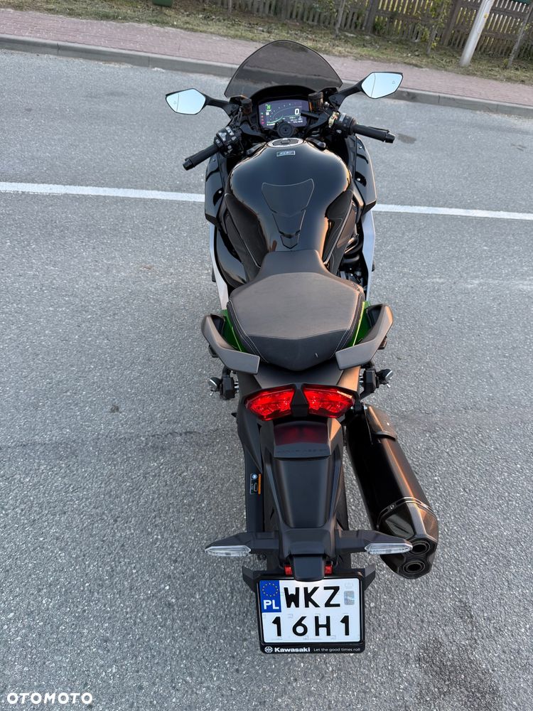 Kawasaki Ninja H2 SX - 11