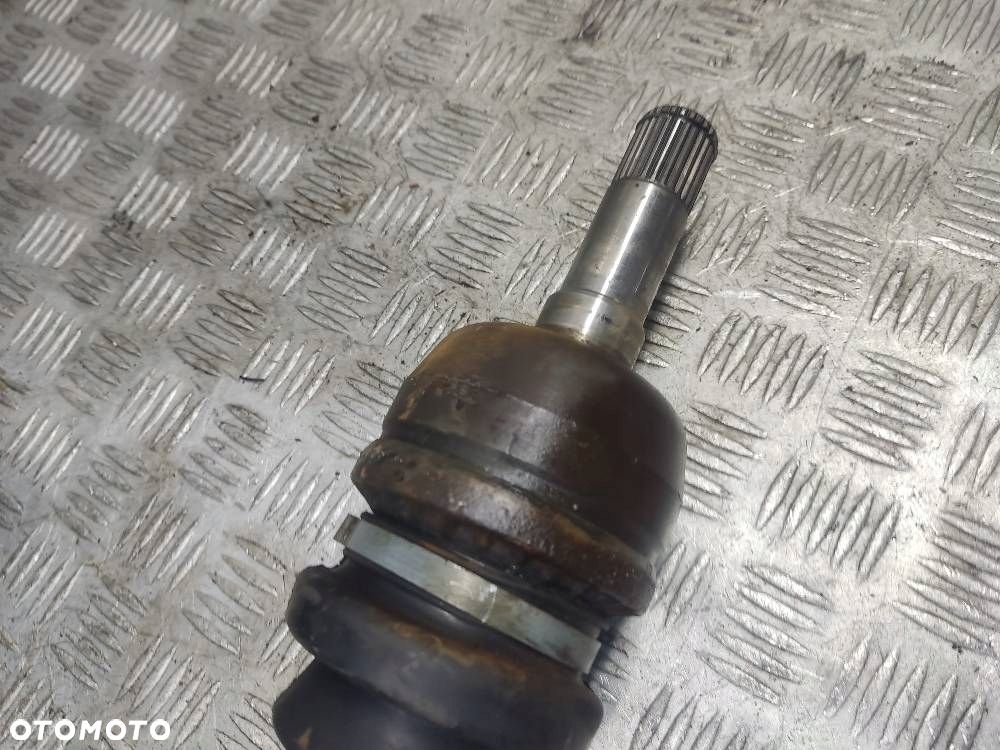 PÓŁOŚ LEWY PRZÓD OPEL VECTRA C SIGNUM 3.0 CDTI 130 KW 177 KM AUTOMAT - 2