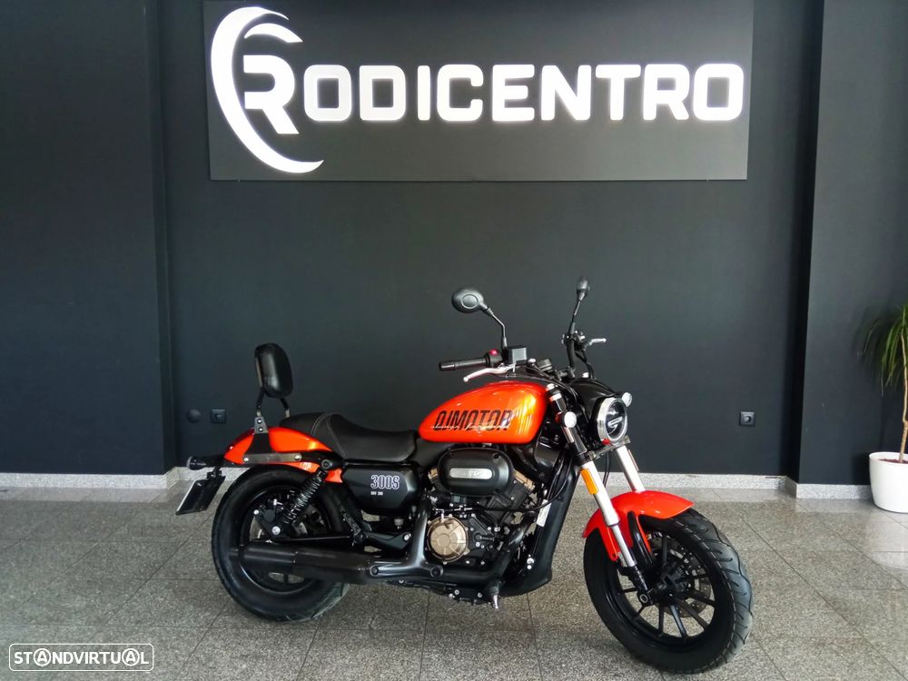 QJ Motor SRV 300 - 1