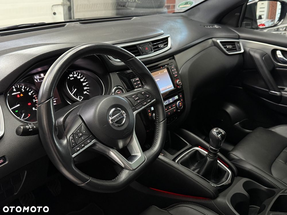 Nissan Qashqai 1.6 DIG-T 360 - 19