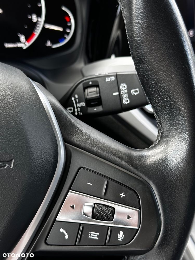 BMW Seria 3 320d xDrive Advantage sport - 26