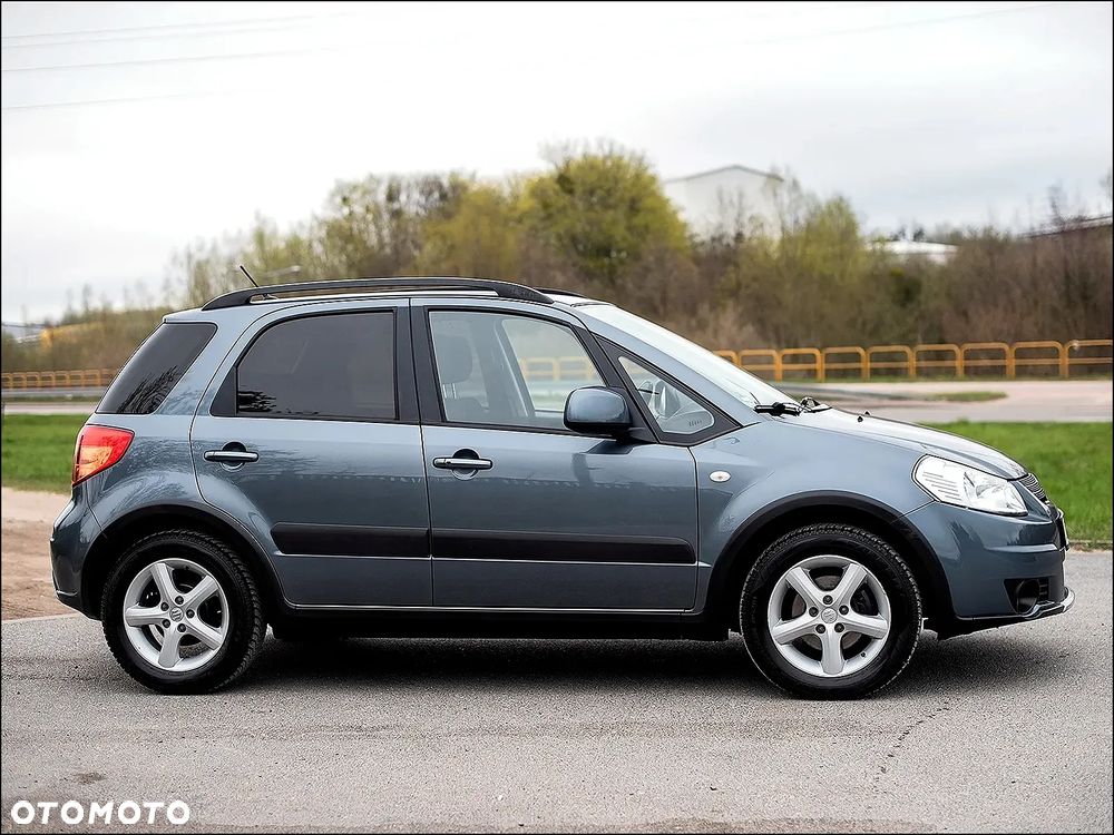 Suzuki SX4 - 5