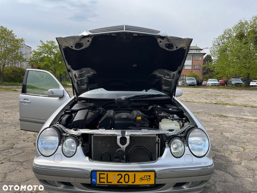 Mercedes-Benz Klasa E - 7